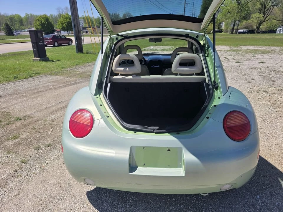 2000 Volkswagen New Beetle - Image 9 of 14
