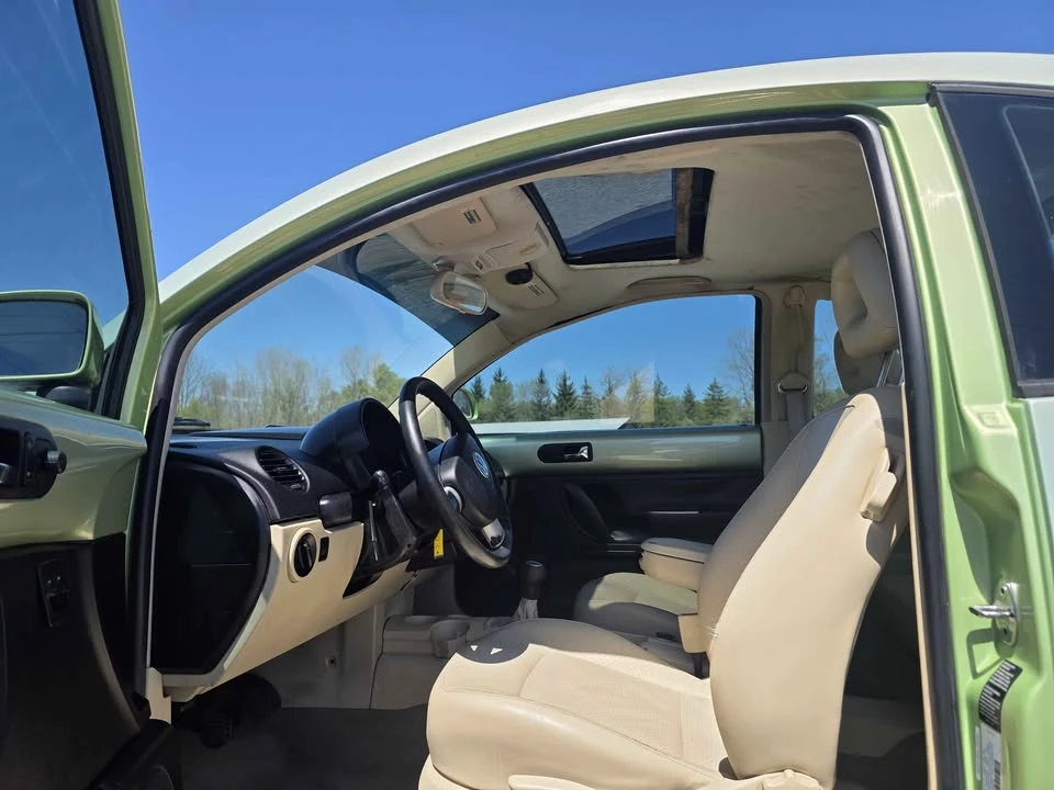 2000 Volkswagen New Beetle - Image 13 of 14