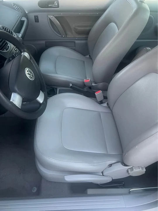 2000 Volkswagen New Beetle - Image 8 of 20