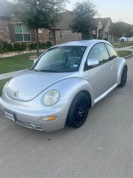 2000 Volkswagen New Beetle GLS Hatchback 2D