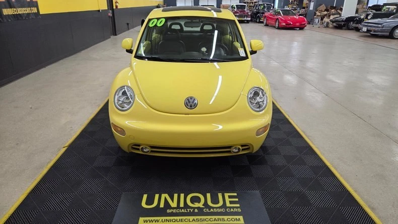2000 Volkswagen New Beetle - Image 2 of 20