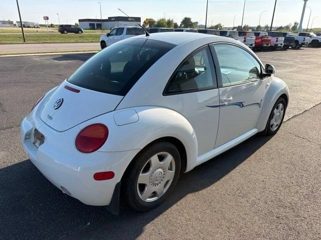 2000 Volkswagen New Beetle - Image 3 of 8