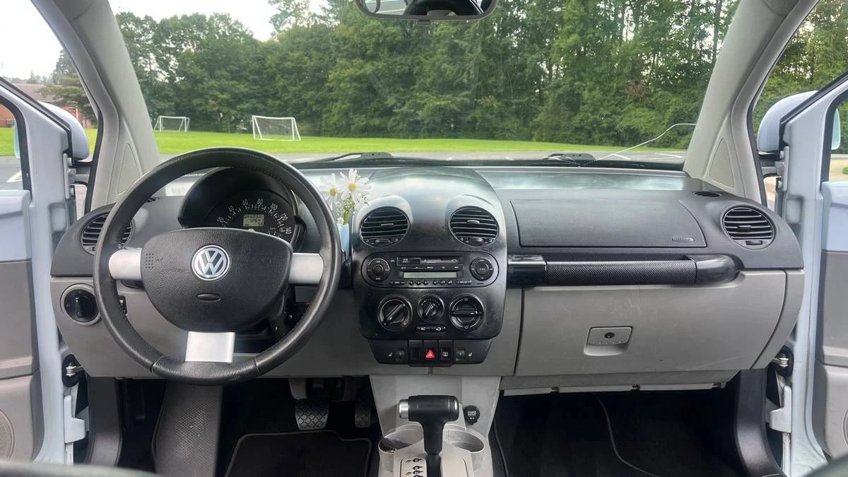 2000 Volkswagen New Beetle - Image 14 of 15