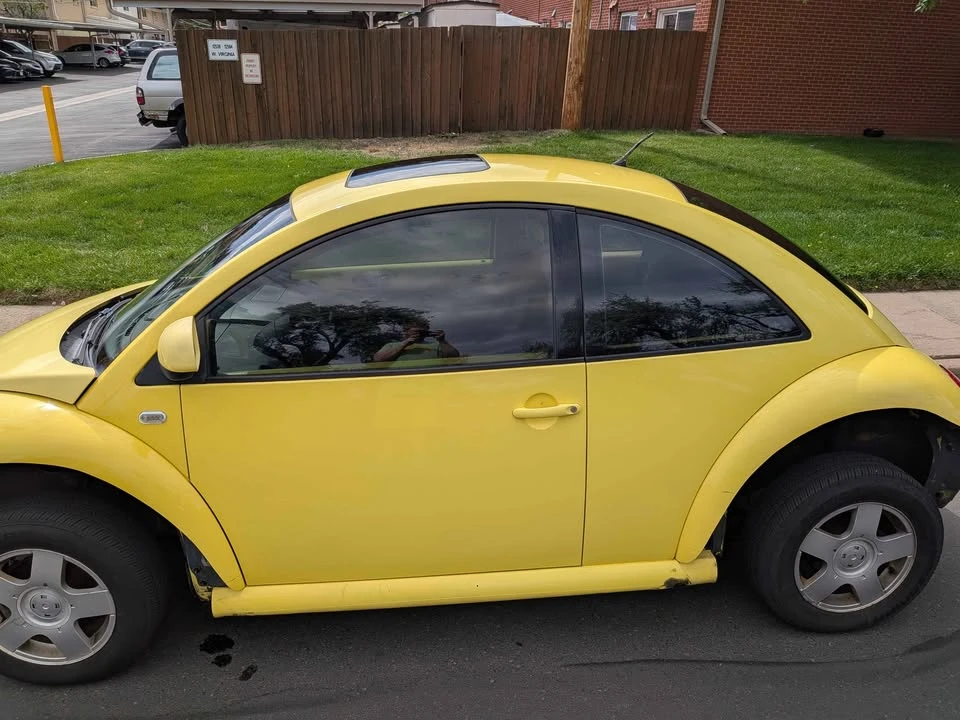 2000 Volkswagen New Beetle - Image 7 of 13