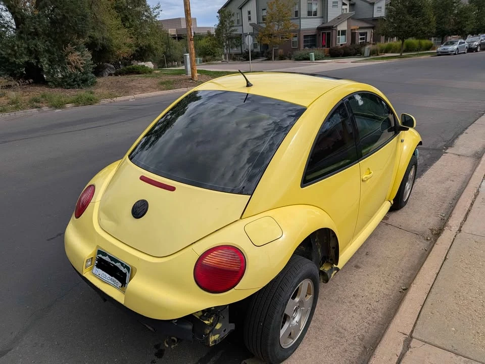 2000 Volkswagen New Beetle - Image 4 of 13