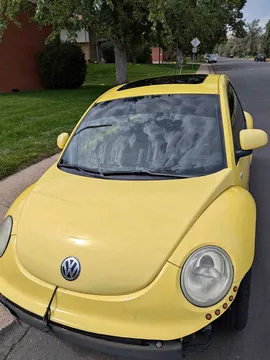 2000 Volkswagen New Beetle GLS TDI Hatchback 2D