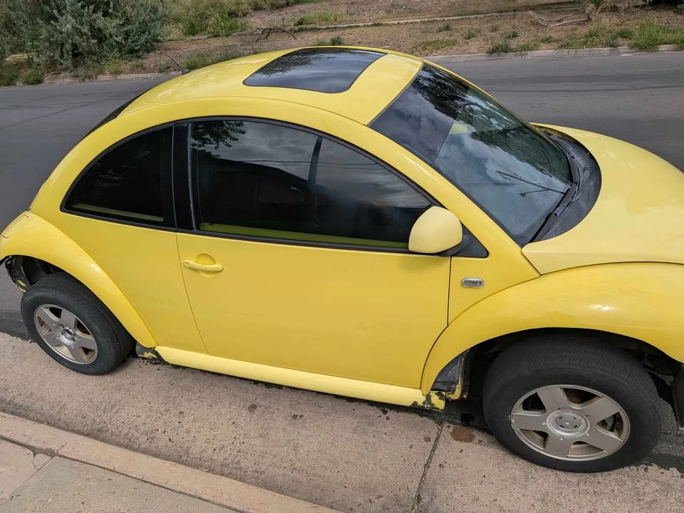 2000 Volkswagen New Beetle - Image 3 of 13