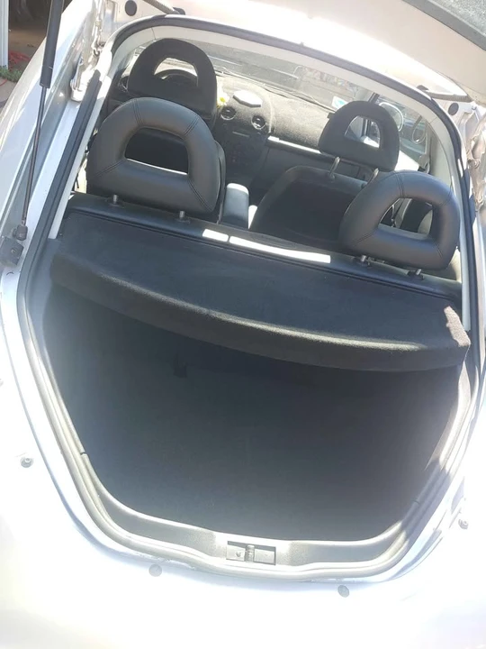 2000 Volkswagen New Beetle - Image 6 of 12