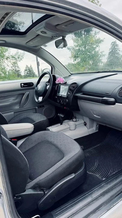 2000 Volkswagen New Beetle - Image 5 of 6