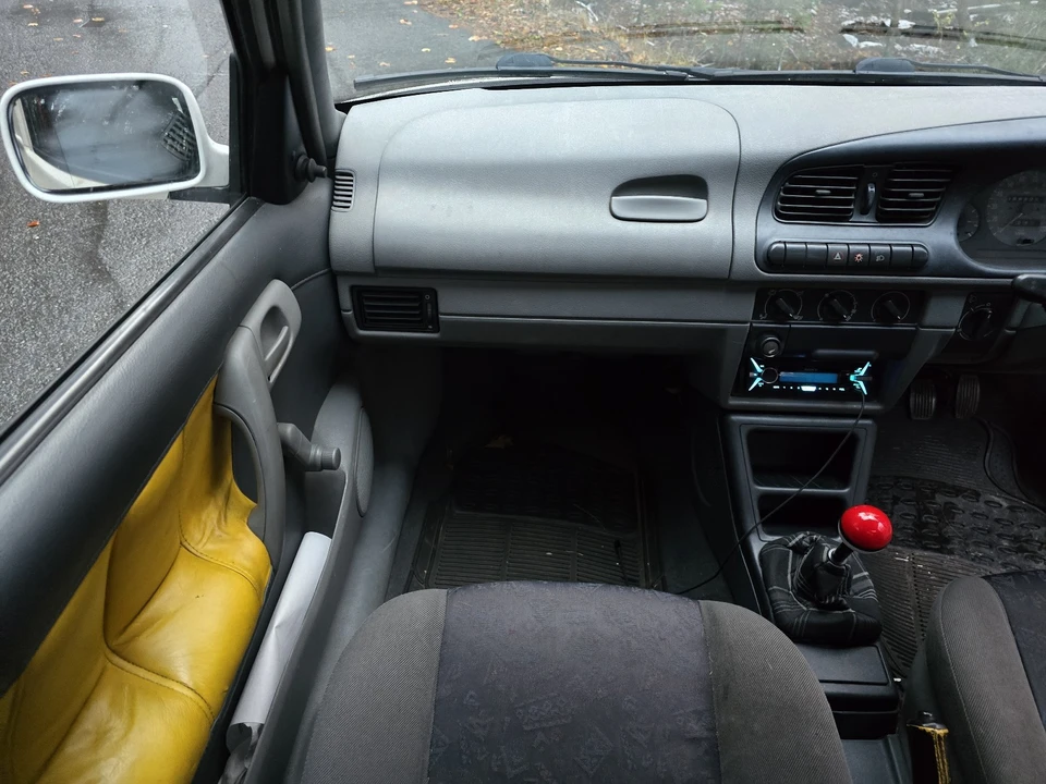 2000 Volkswagen Caddy/Rabbit Pickup - Image 21 of 21