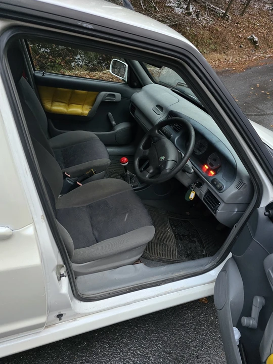 2000 Volkswagen Caddy/Rabbit Pickup - Image 16 of 21