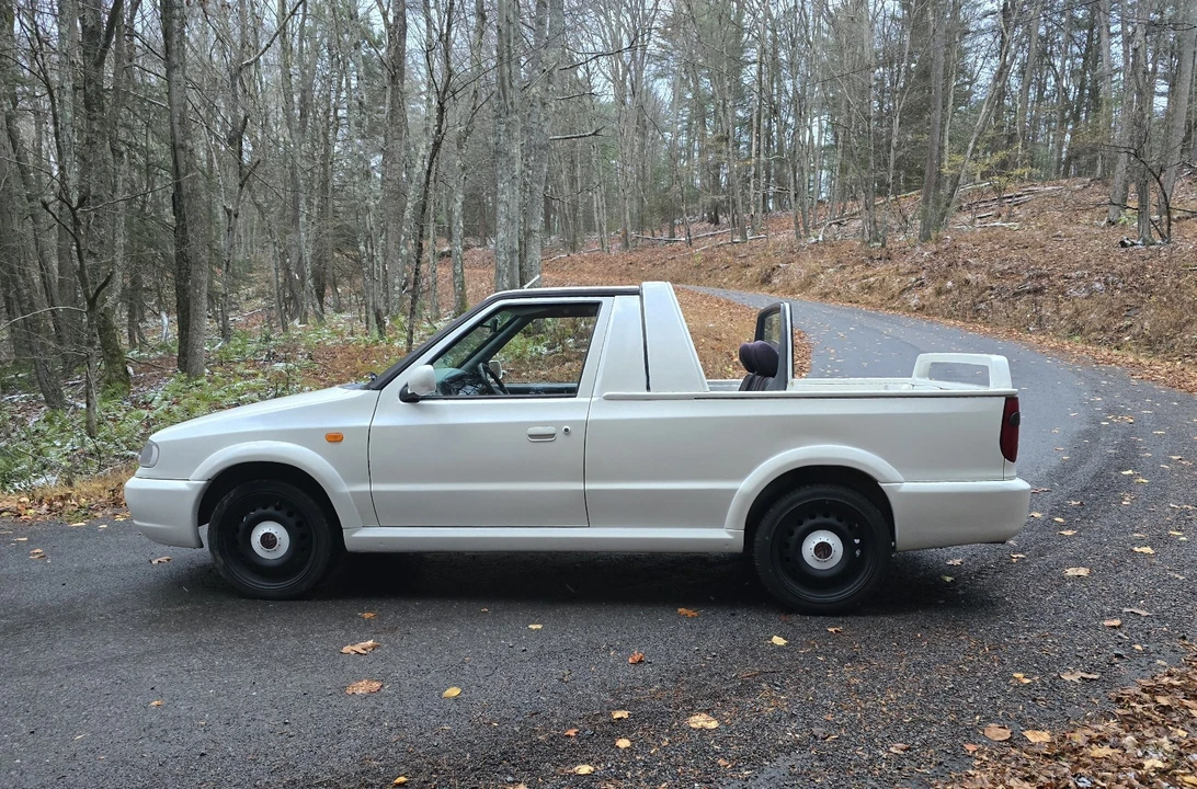 2000 Volkswagen Caddy/Rabbit Pickup - Image 3 of 21