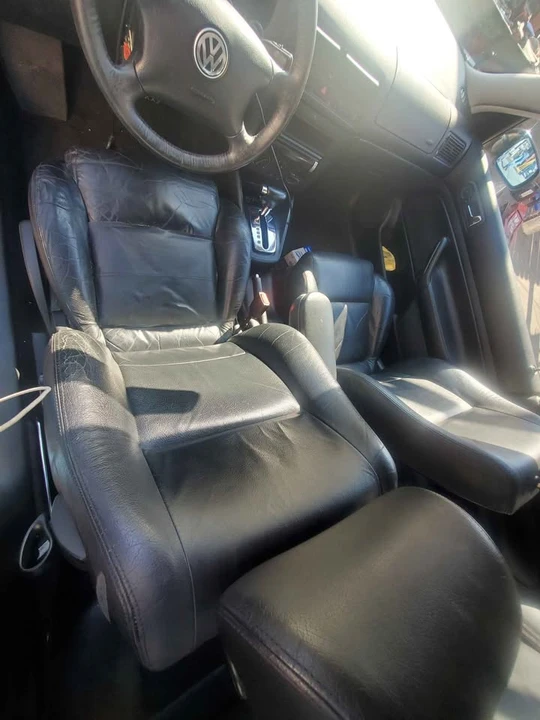 2000 Volkswagen GTI Mk4 - Image 19 of 20