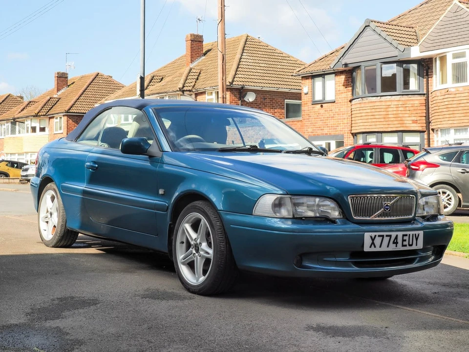 2000 Volvo C70 1st Gen - Image 18 of 30