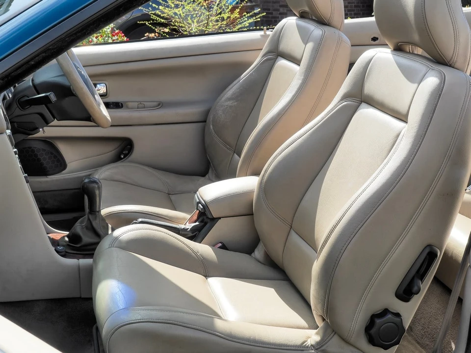 2000 Volvo C70 1st Gen - Image 28 of 30