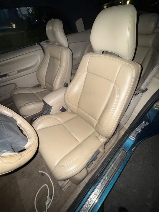2000 Volvo C70 1st Gen - Image 12 of 14