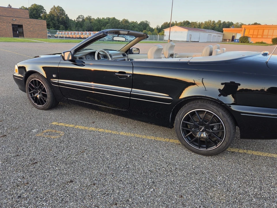 2000 Volvo C70 1st Gen - Image 11 of 28