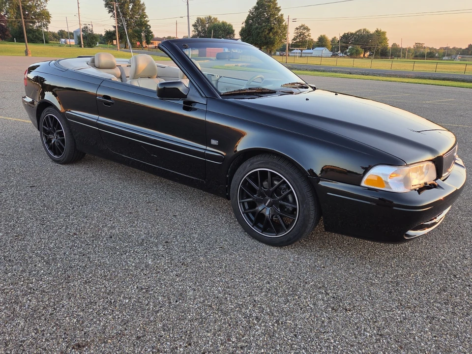 2000 Volvo C70 1st Gen - Image 5 of 28