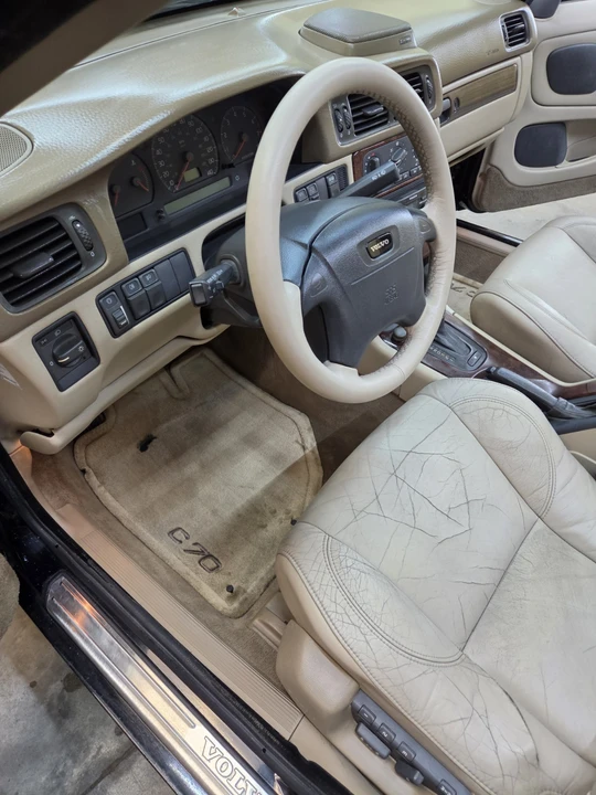 2000 Volvo C70 1st Gen - Image 23 of 28
