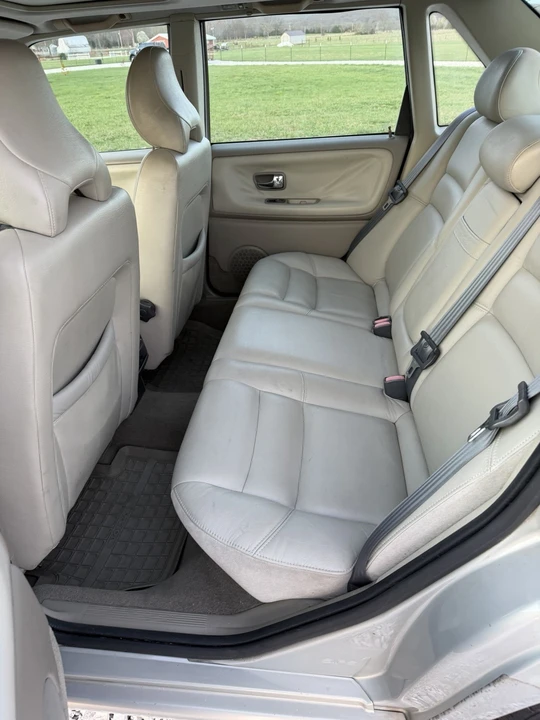 2000 Volvo S70 - Image 8 of 19