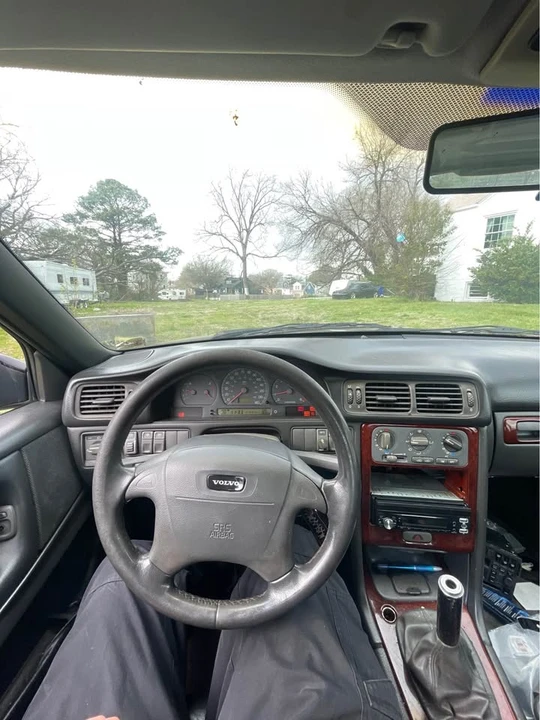 2000 Volvo S70 - Image 2 of 15