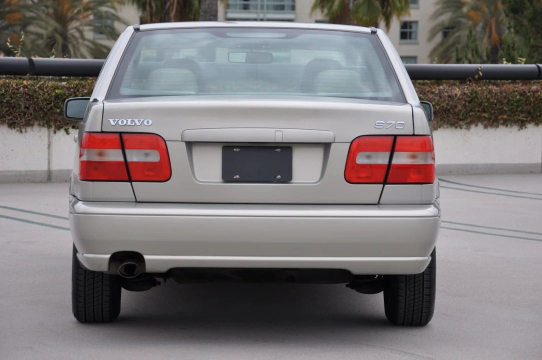 2000 Volvo S70 - Image 8 of 31