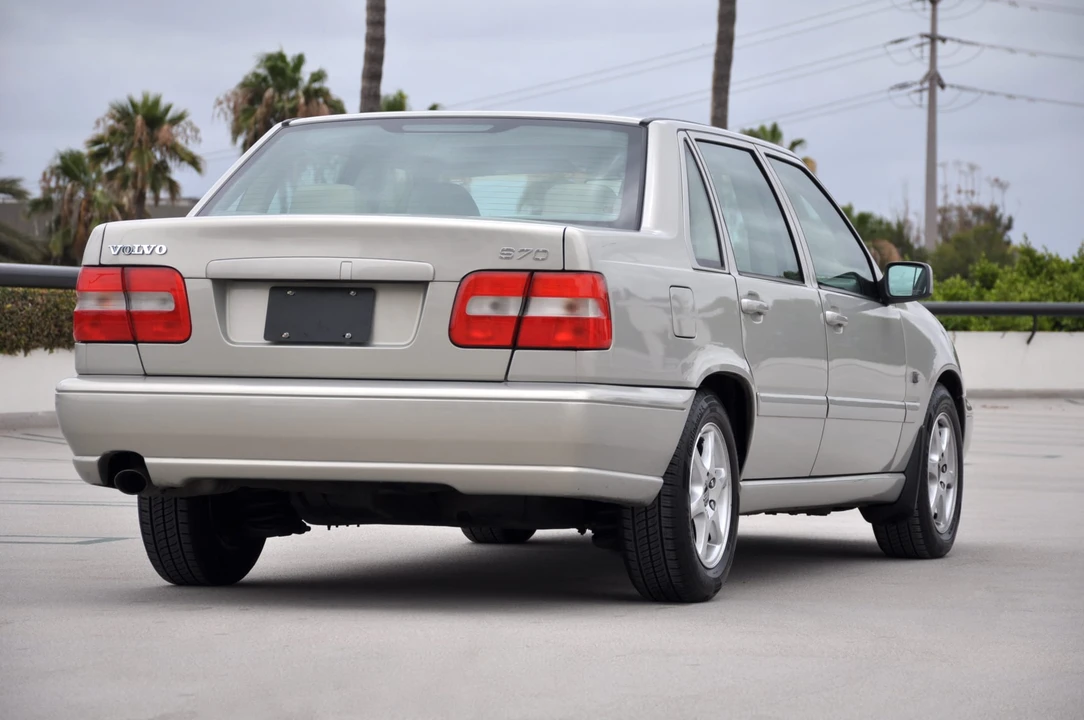 2000 Volvo S70 - Image 7 of 31