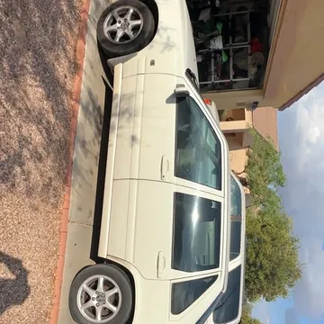 2000 Volvo S70 Sedan 4D