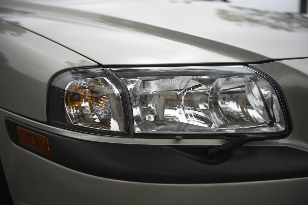 2000 Volvo S80 1st Gen - Image 14 of 31
