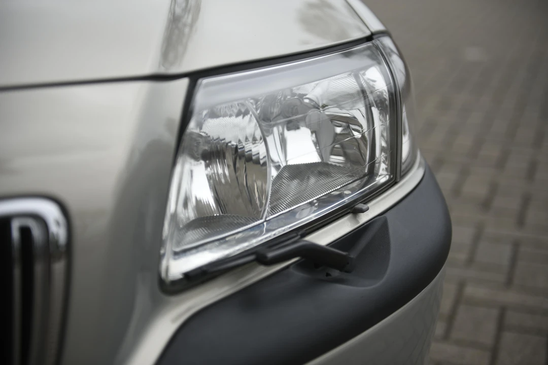 2000 Volvo S80 1st Gen - Image 17 of 31