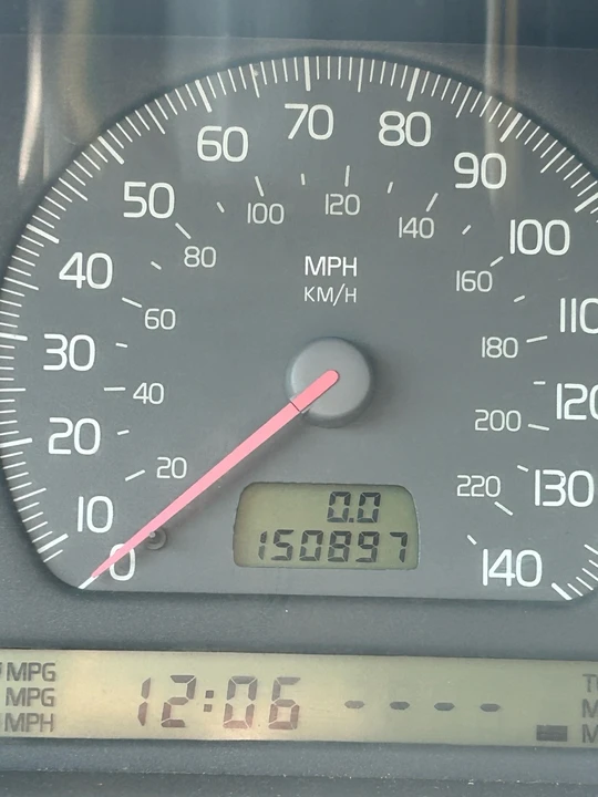 2000 Volvo V70 1st Gen - Image 15 of 20