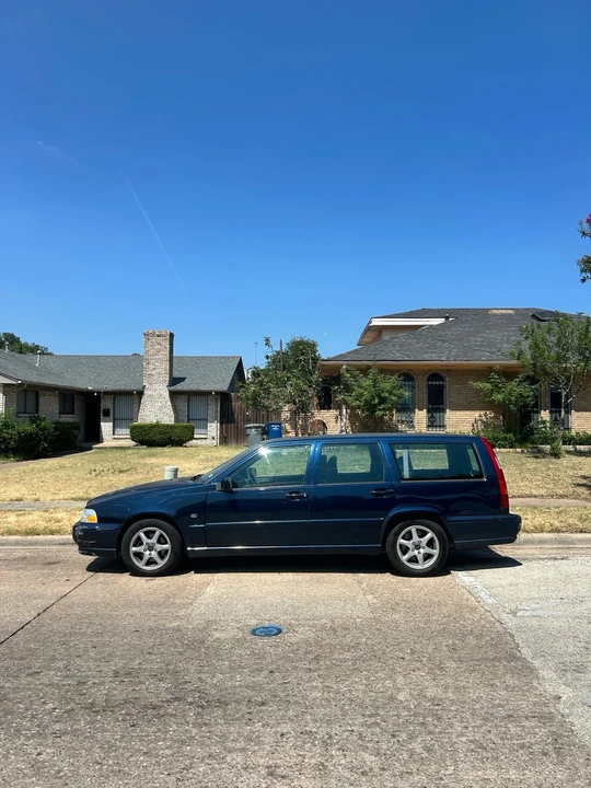 2000 Volvo V70 1st Gen - Image 4 of 20