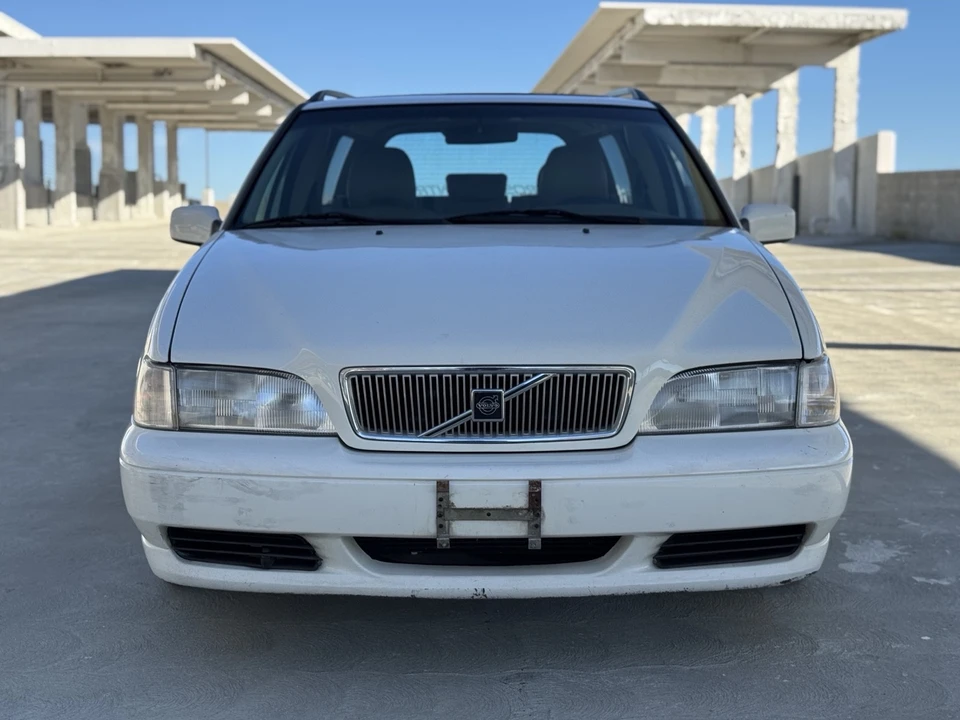 2000 Volvo V70 2nd Gen - Image 6 of 21