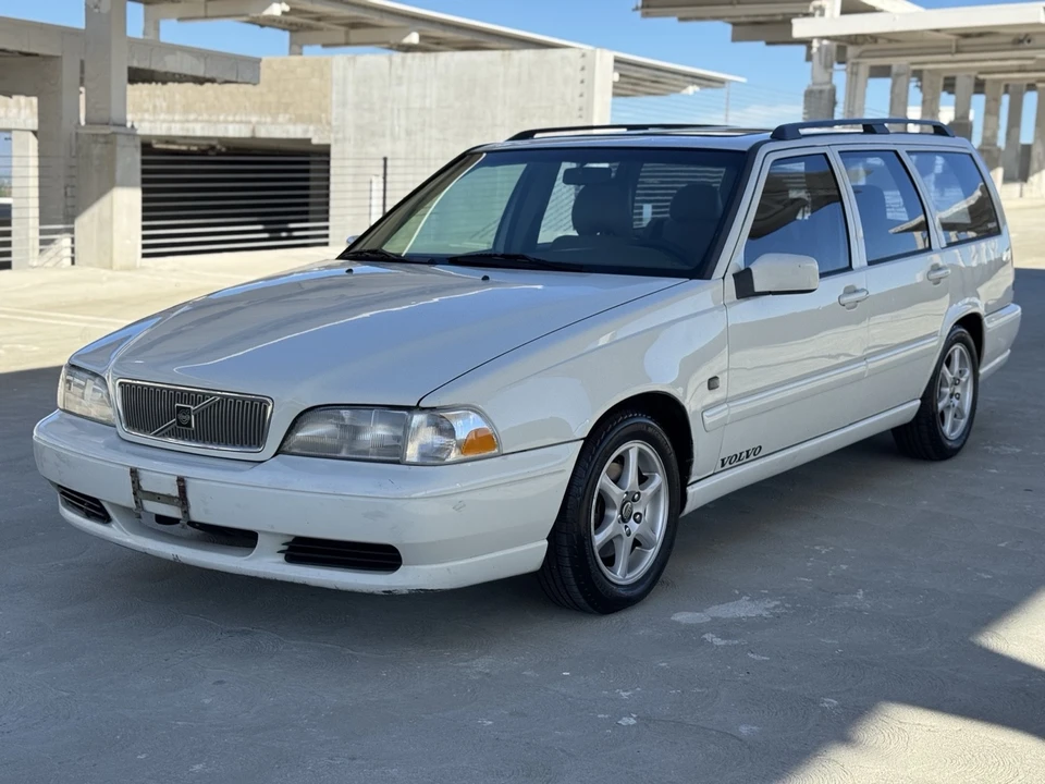 2000 Volvo V70 2nd Gen - Image 5 of 21