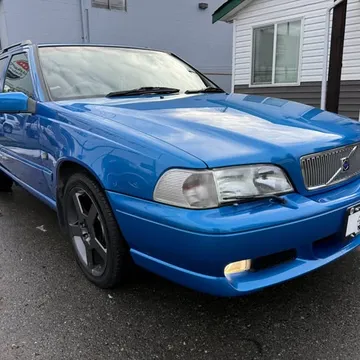 2000 Volvo V70 R AWD