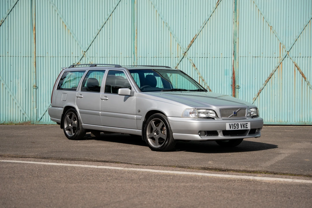 2000 Volvo V70 R 1st Gen - Image 3 of 31