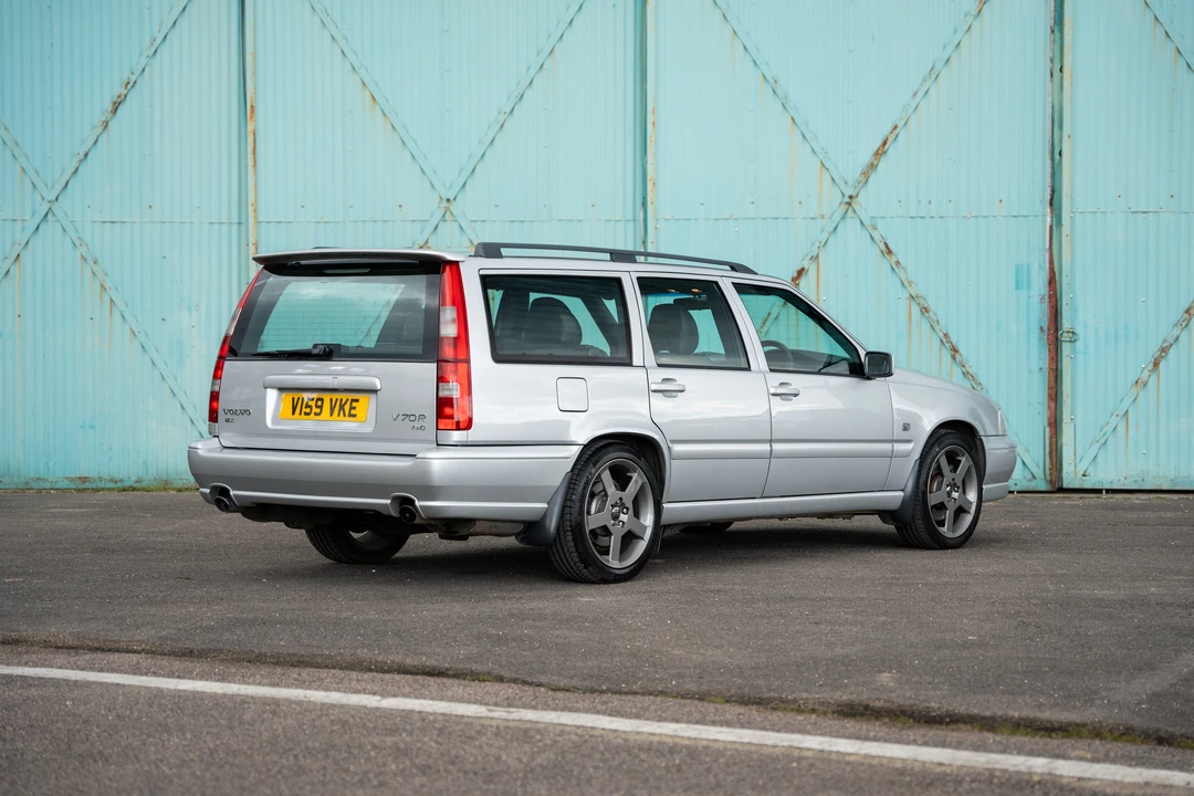 2000 Volvo V70 R 1st Gen - Image 5 of 31