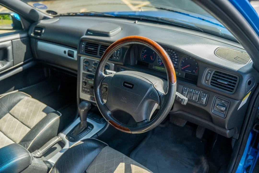 2000 Volvo V70 R 1st Gen - Image 29 of 30