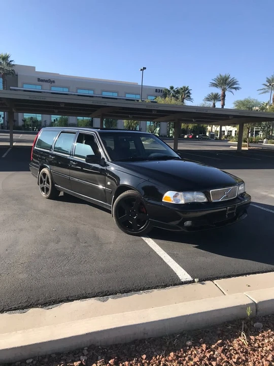 2000 Volvo V70 R 1st Gen - Image 2 of 8
