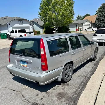 2000 Volvo V70R