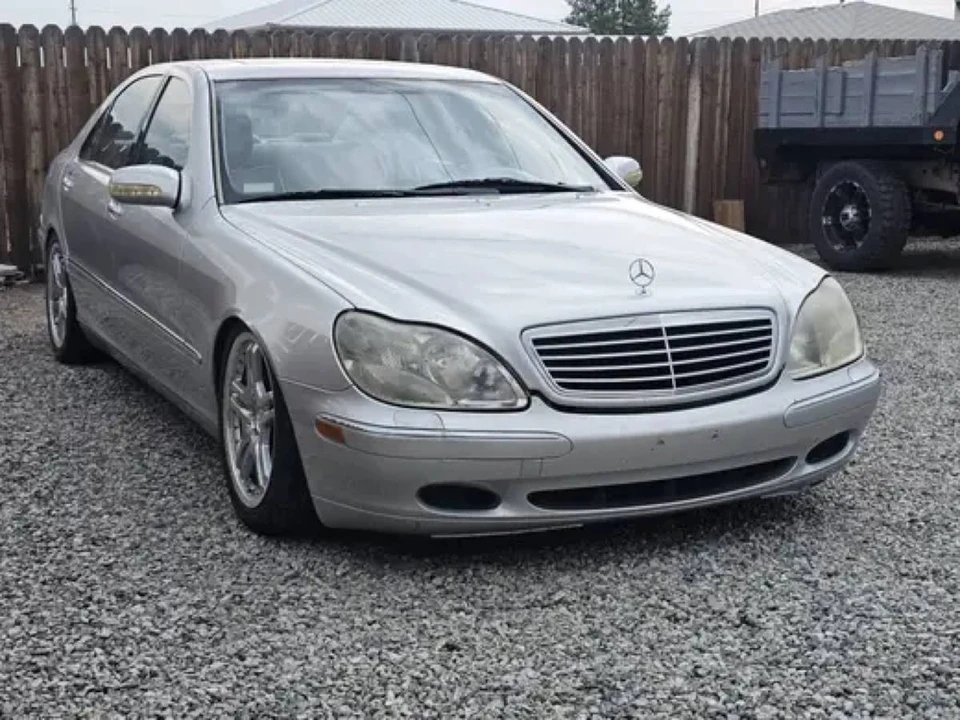 2000 Mercedes-Benz W220 S-Class - Image 2 of 2