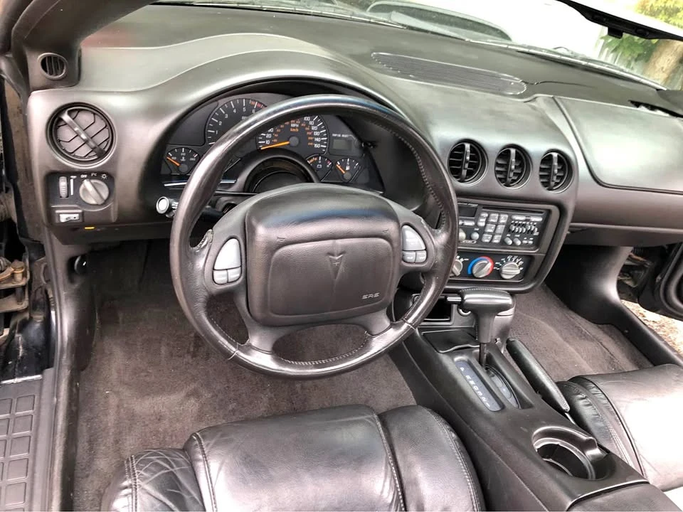 2000 Pontiac Firebird Trans Am 4th Gen - Image 2 of 10