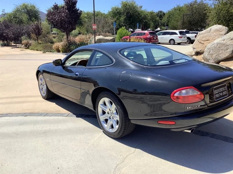 2000 Jaguar X100 XK8 - Image 12 of 24