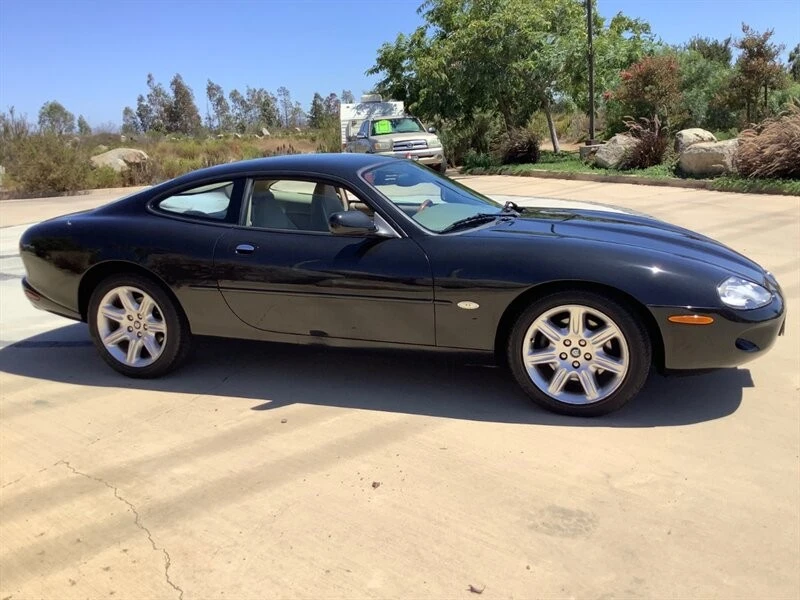 2000 Jaguar X100 XK8 - Image 5 of 24