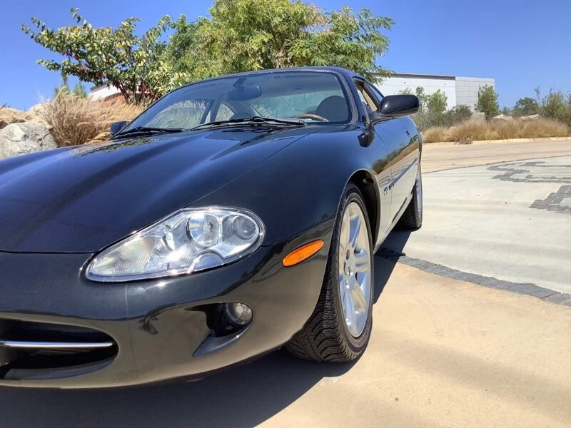 2000 Jaguar X100 XK8 - Image 10 of 24