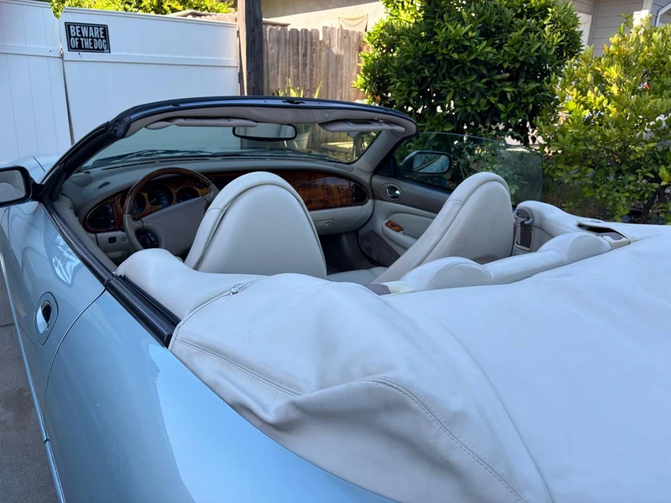 2000 Jaguar X100 XK8 - Image 9 of 11