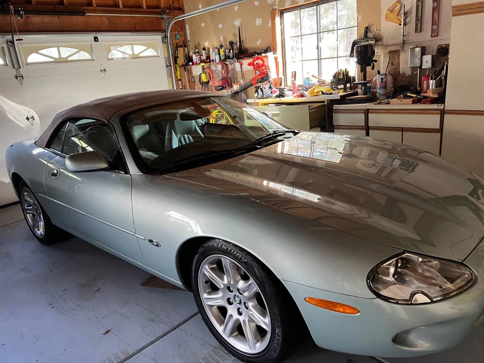 2000 Jaguar X100 XK8 - Image 2 of 11
