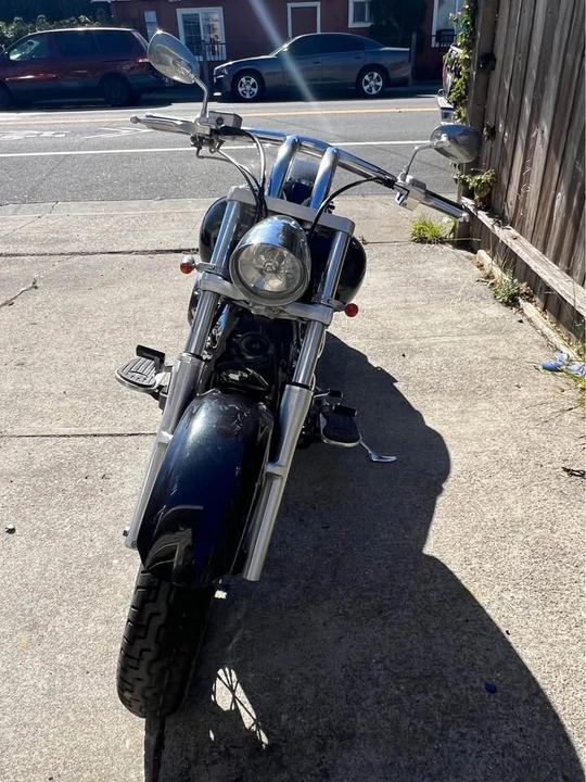 2000 Yamaha - Image 2 of 6