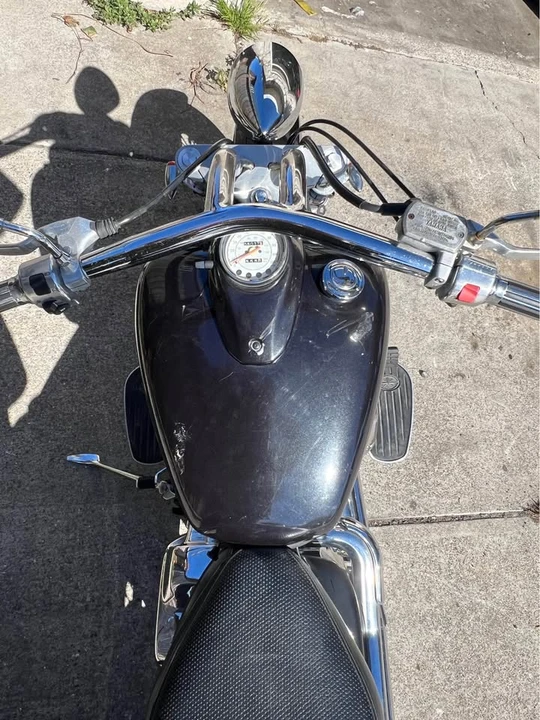 2000 Yamaha - Image 6 of 6