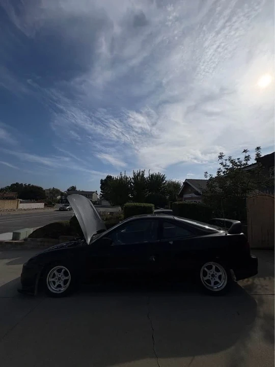 2000 Acura Integra 3rd Gen - Image 2 of 3